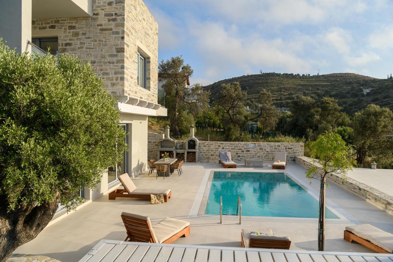 Diamond Dream Villa กามิลารี ภายนอก รูปภาพ